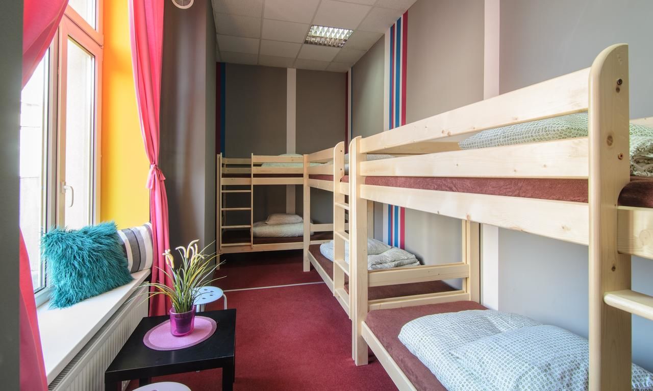 Хостелы Absynt Hostel Wrocław Вроцлав